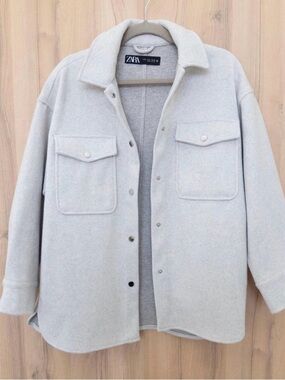 Zara Light Cream Oversized Shacket with Patch Pockets